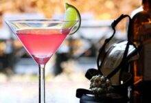 Công thức pha Cocktail Cosmopolitan cổ điển dành cho các quý cô hiện đại