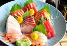 Sashimi là gì? Sushi là gì? Cách phân biệt sashimi và sushi. Ăn sashimi, sushi có tốt không?