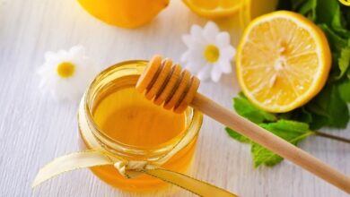 Cách dưỡng ẩm và chống lão hóa với mặt nạ mật ong